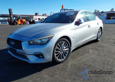 2018 Infiniti Q50 3.0T Luxe z USA, uszkodzony, nr VIN JN1EV7AR8JM442292